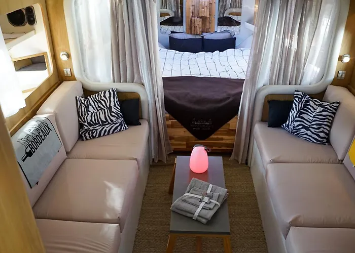 Bateau Cocoon En Amoureux * Bordéus